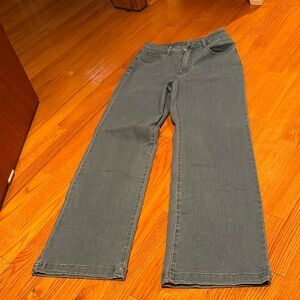 Never worn wide legs jeans